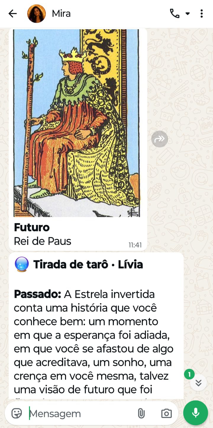 A leitura do tarô com a Mira